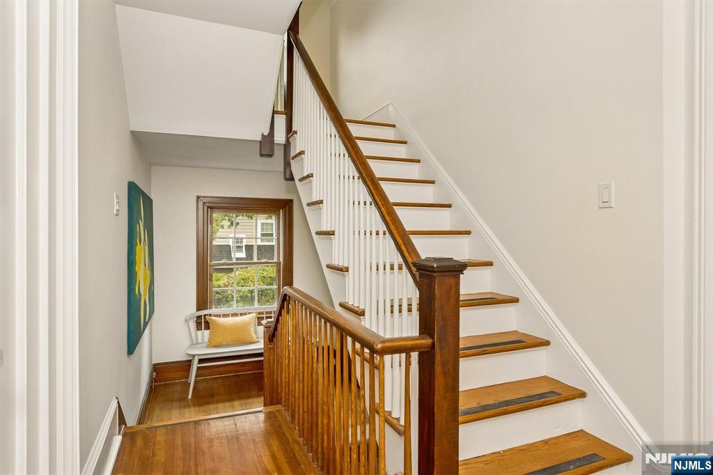 578 Ridgewood Avenue Property Photo 30