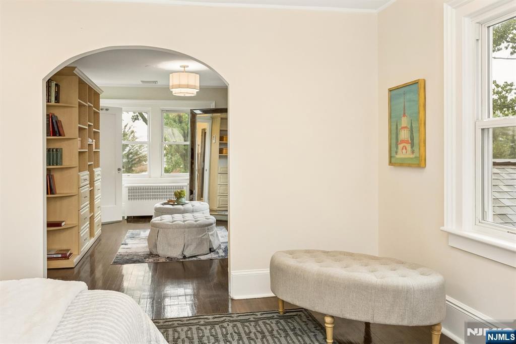 578 Ridgewood Avenue Property Photo 33