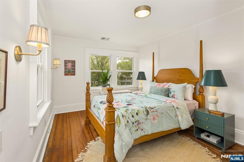 578 Ridgewood Avenue Property Photo 37
