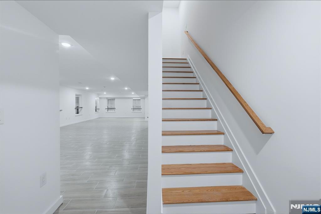 54 Pennsylvania Avenue Property Photo 24