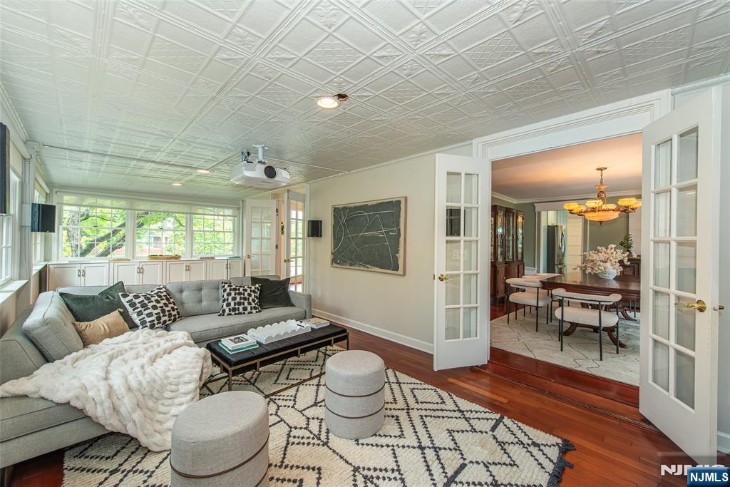 12 Melrose Place Property Photo 11