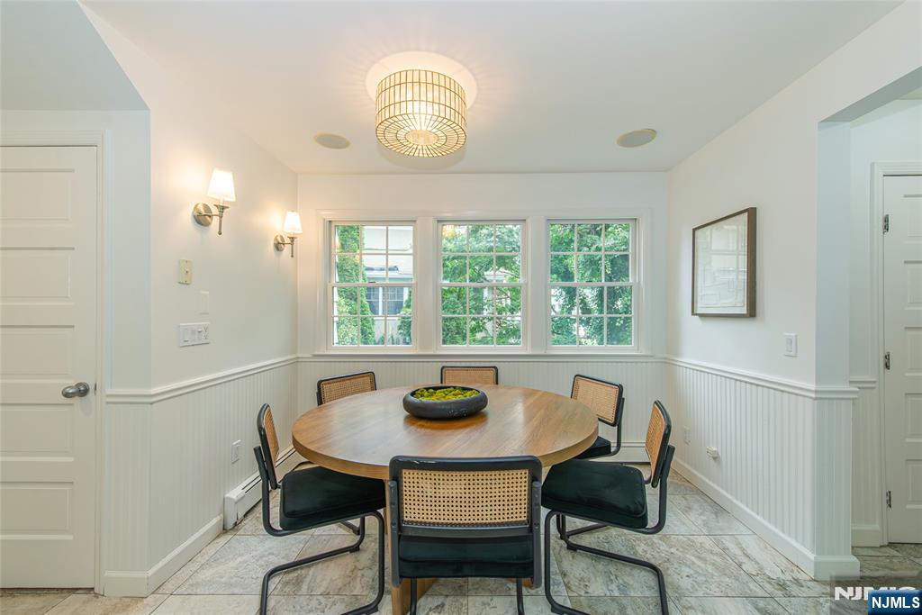 12 Melrose Place Property Photo 19