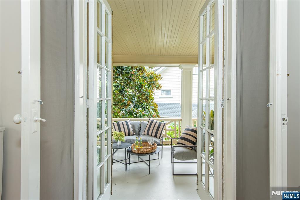 12 Melrose Place Property Photo 31