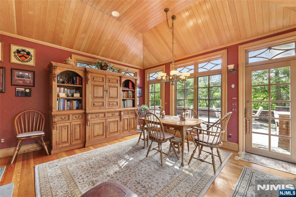 105 Rensselaer Road Property Photo 11
