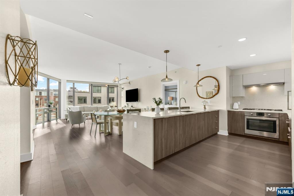 9 Ave At Port Imperial 1009 Property Photo 2