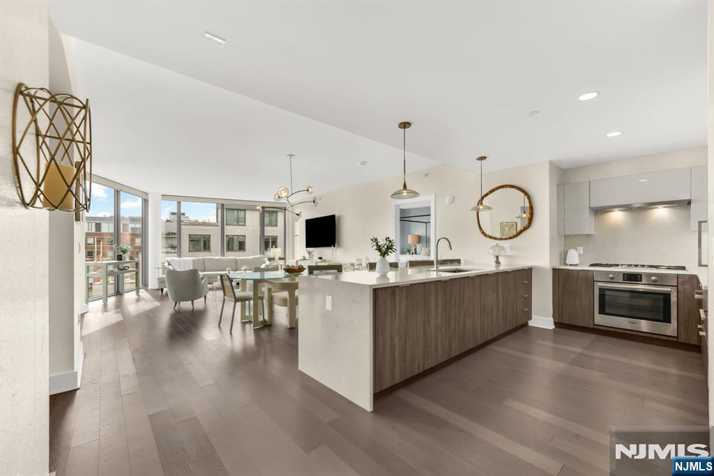 9 Ave At Port Imperial 1009 Property Photo 2