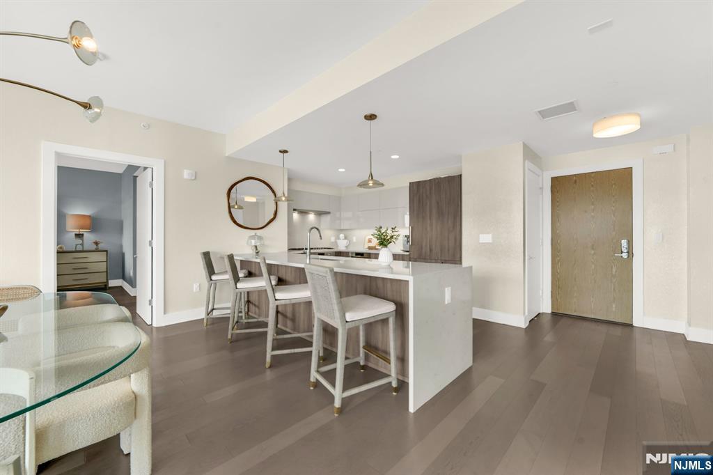 9 Ave At Port Imperial 1009 Property Photo 6