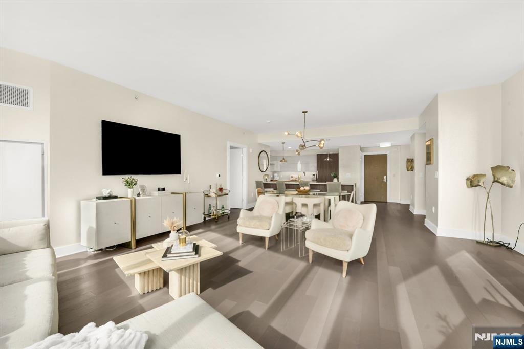 9 Ave At Port Imperial 1009 Property Photo 13