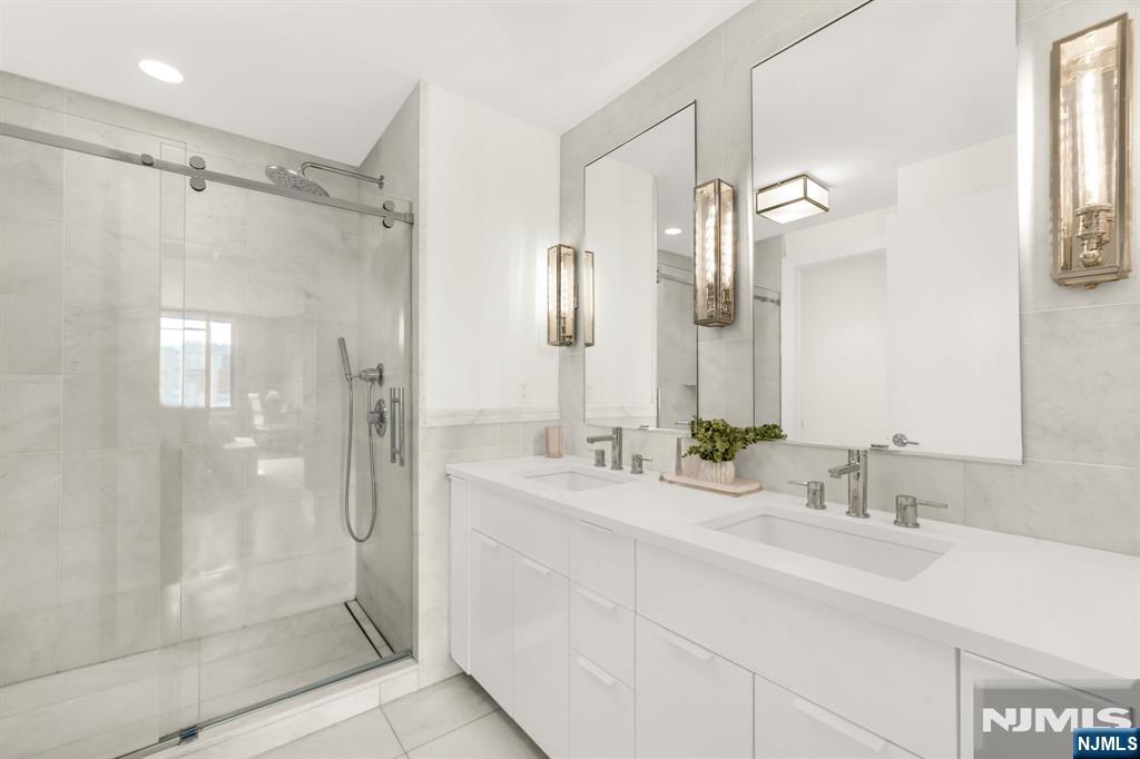 9 Ave At Port Imperial 1009 Property Photo 18