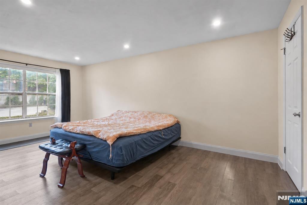 100 Crown Court 461 Property Photo 17