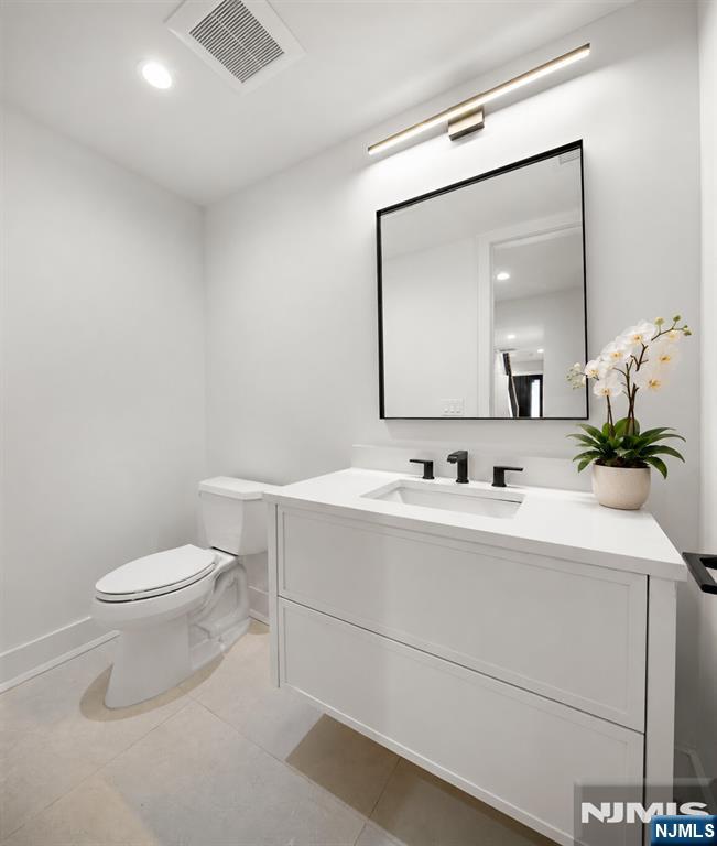 401 Grand Avenue A Property Photo 17