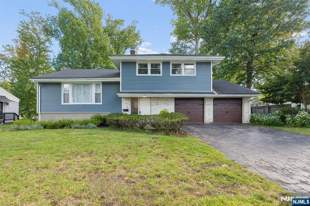 193 New York Avenue Property Photo 1