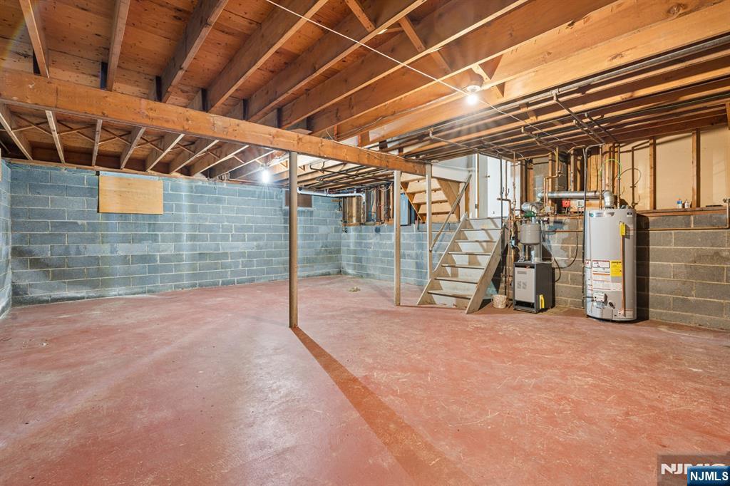 193 New York Avenue Property Photo 22