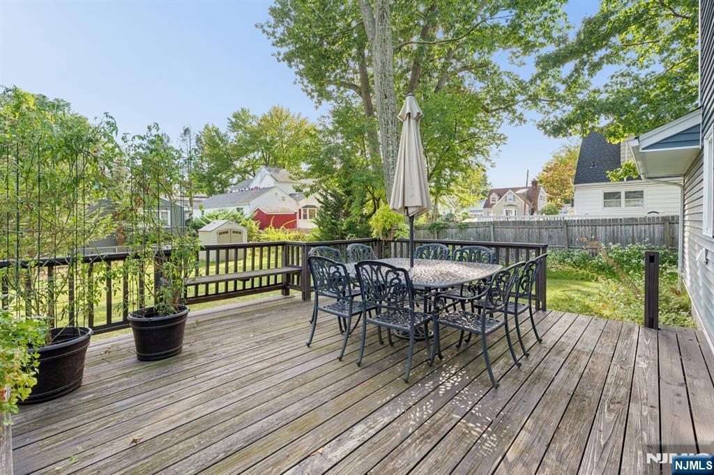 193 New York Avenue Property Photo 25