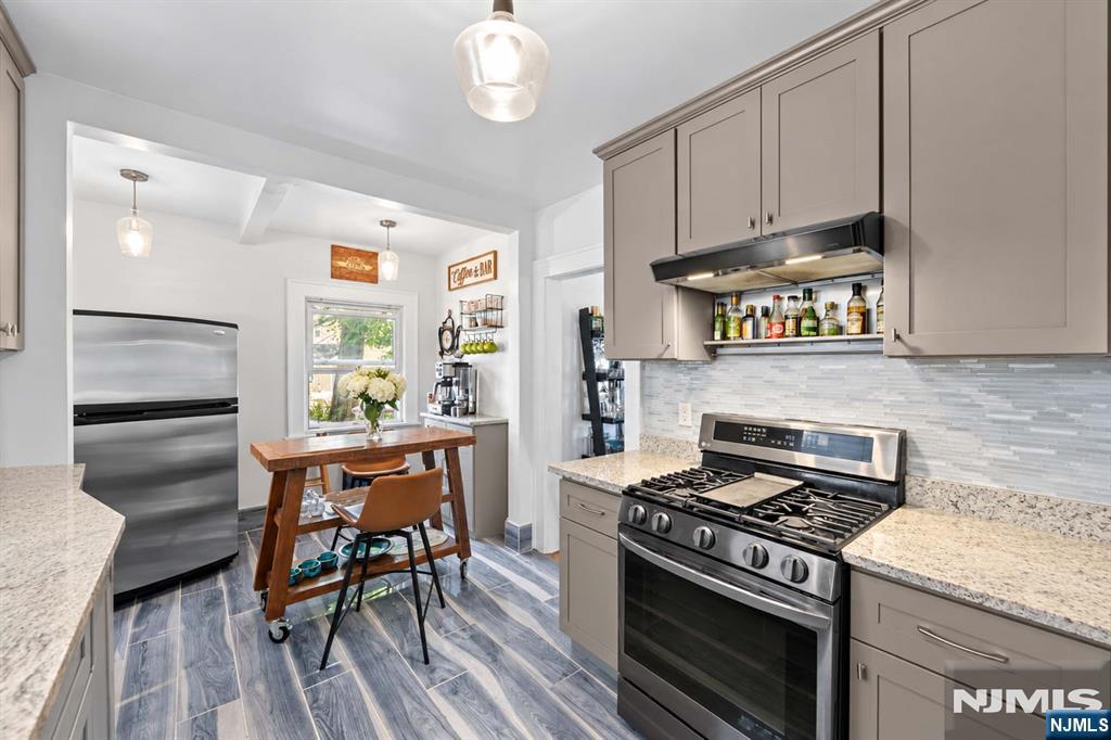 15 Laurel Street Property Photo 20