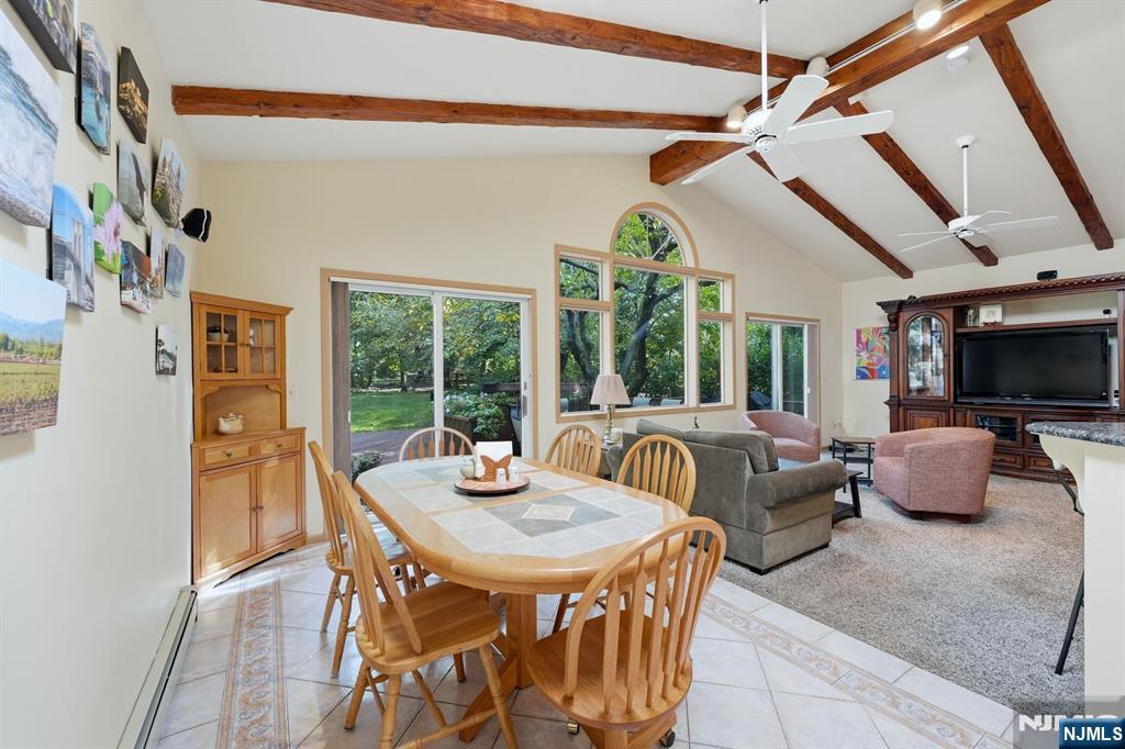 297 Gramercy Place Property Photo 14