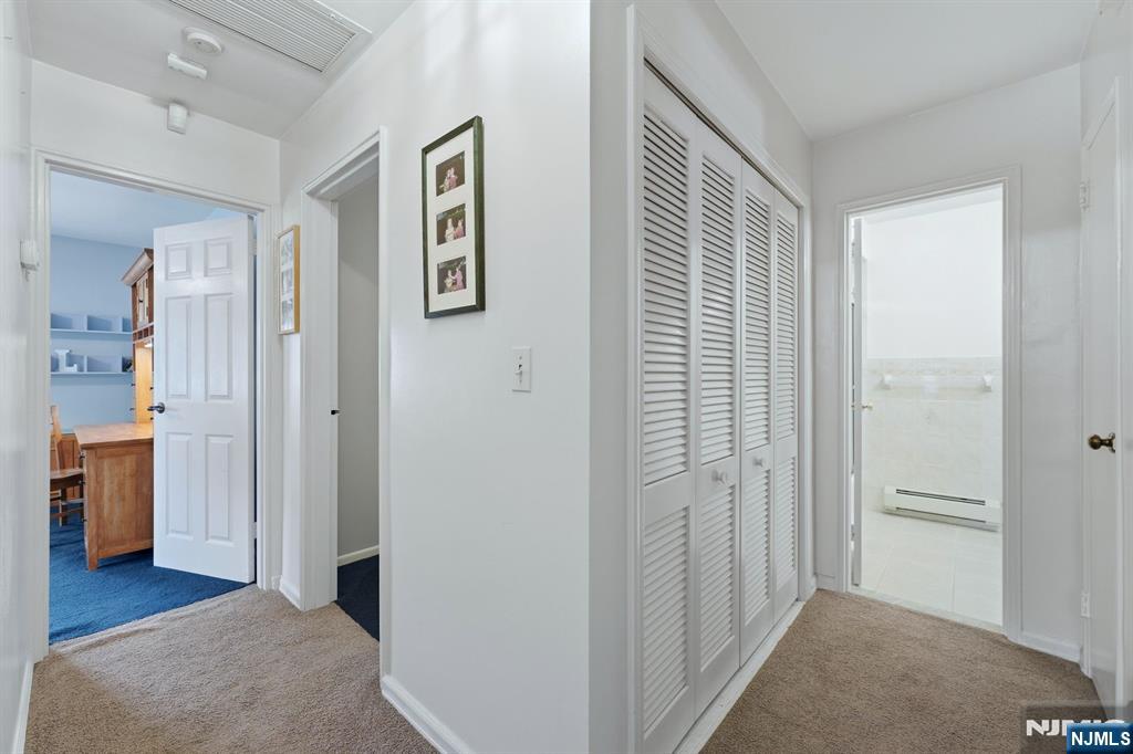 297 Gramercy Place Property Photo 21