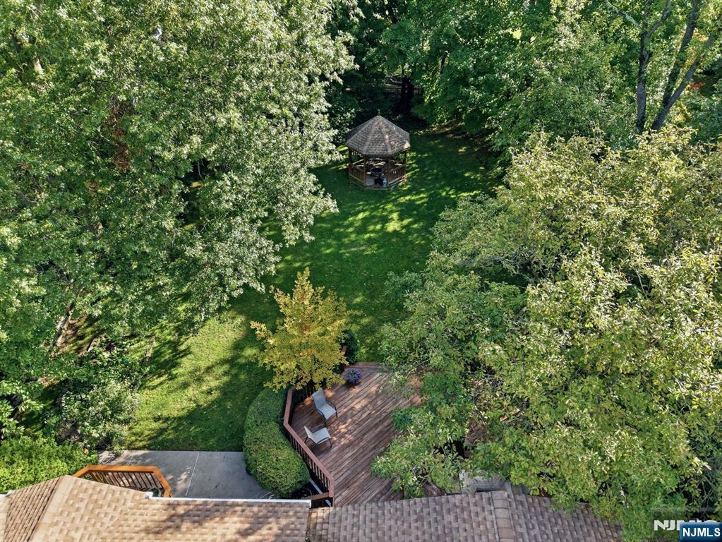 297 Gramercy Place Property Photo 45