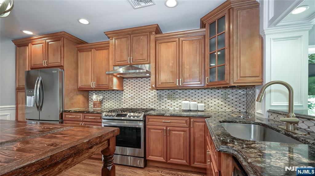 34 Grandview Drive Property Photo 8