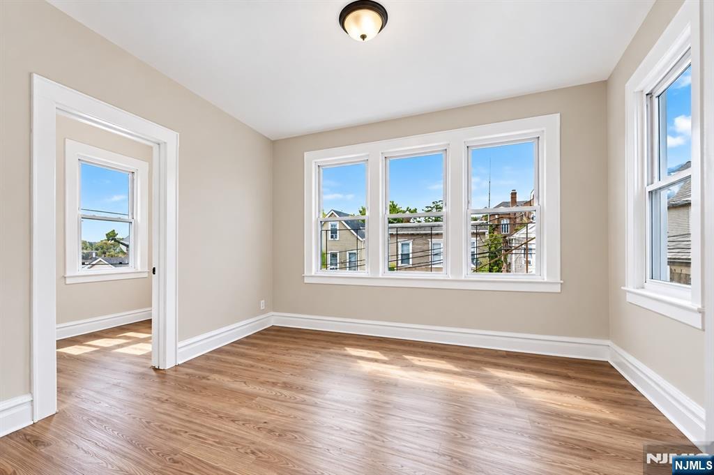 17 Arverne Terrace Property Photo 12
