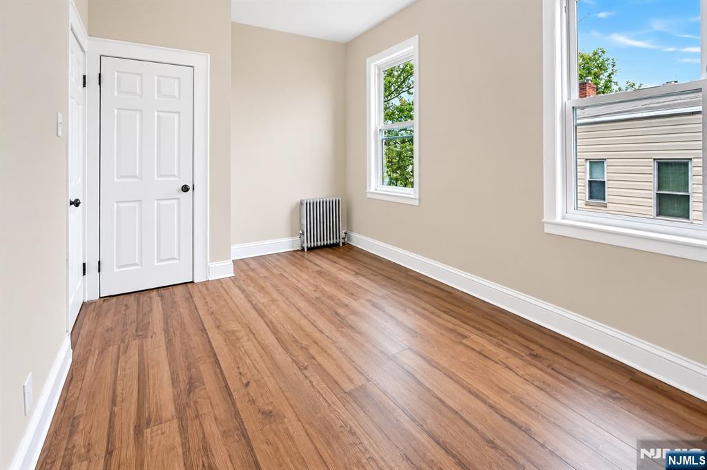 17 Arverne Terrace Property Photo 13
