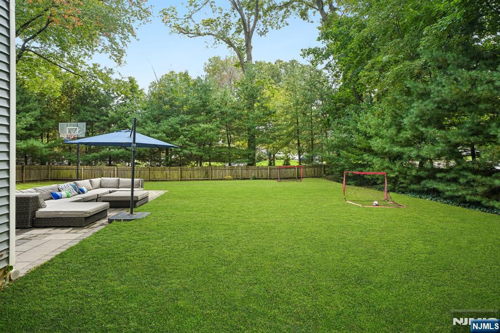 186 Midwood Road Property Photo 39