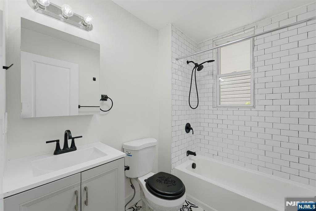 148 N 15th Street Property Photo 5