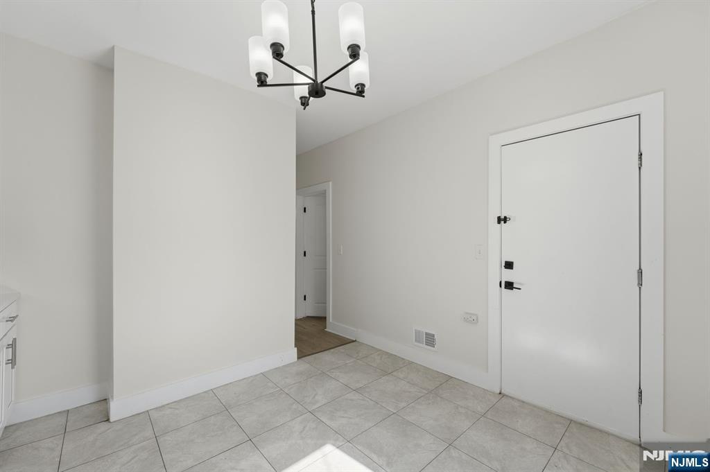 148 N 15th Street Property Photo 9