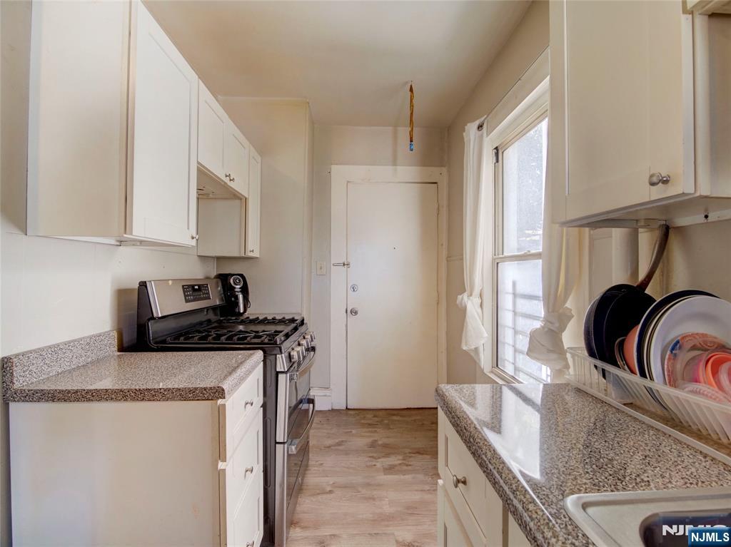 39 Hillman Street Property Photo 3