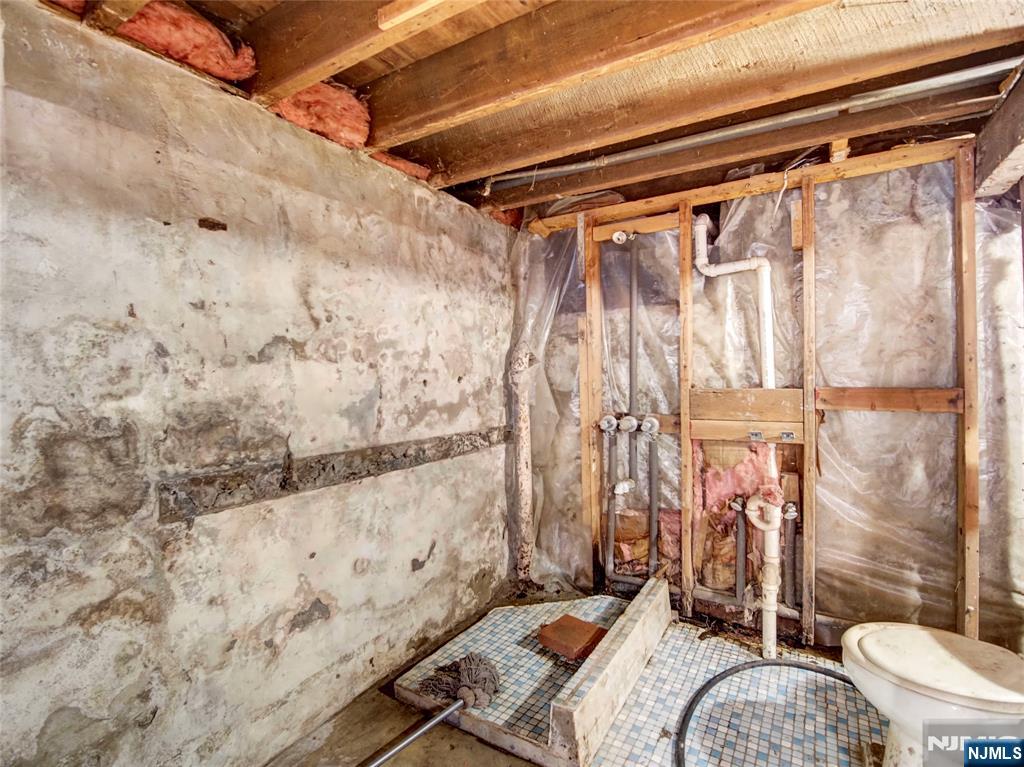 39 Hillman Street Property Photo 20