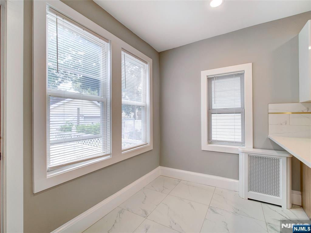 76 Mission Street Property Photo 12