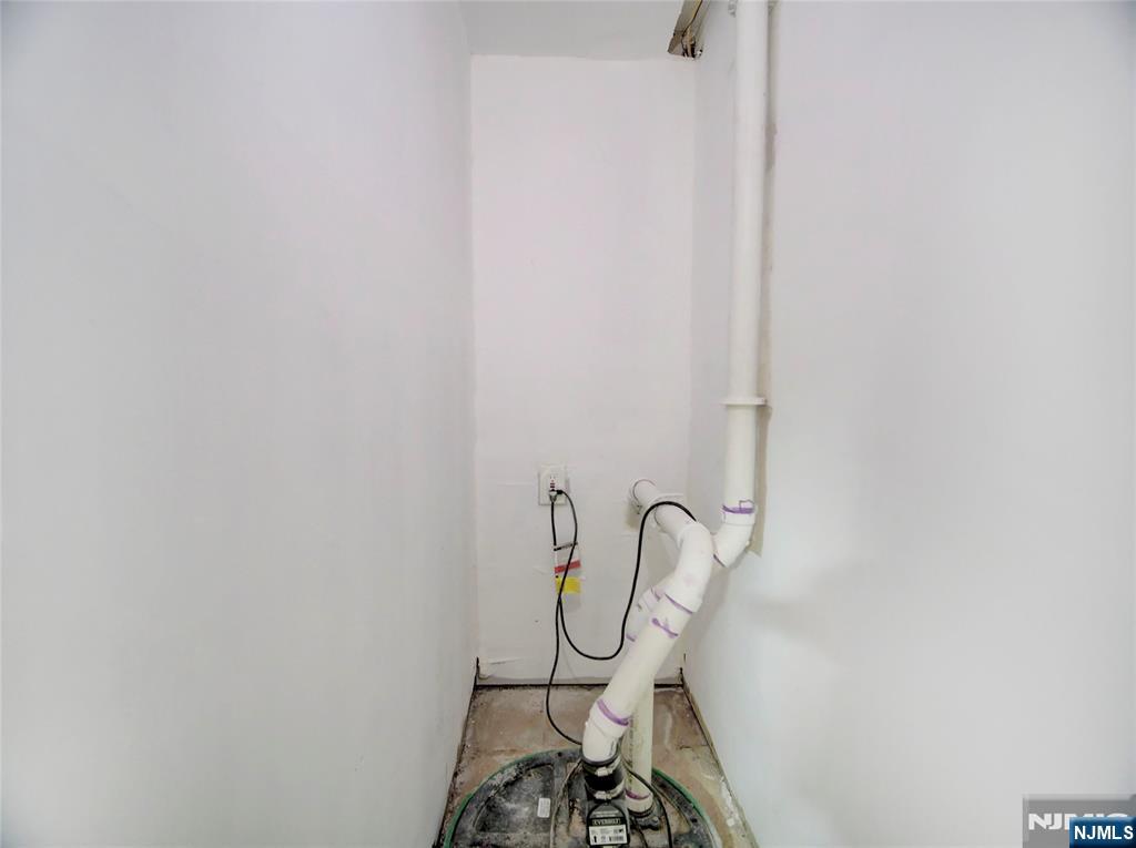76 Mission Street Property Photo 30