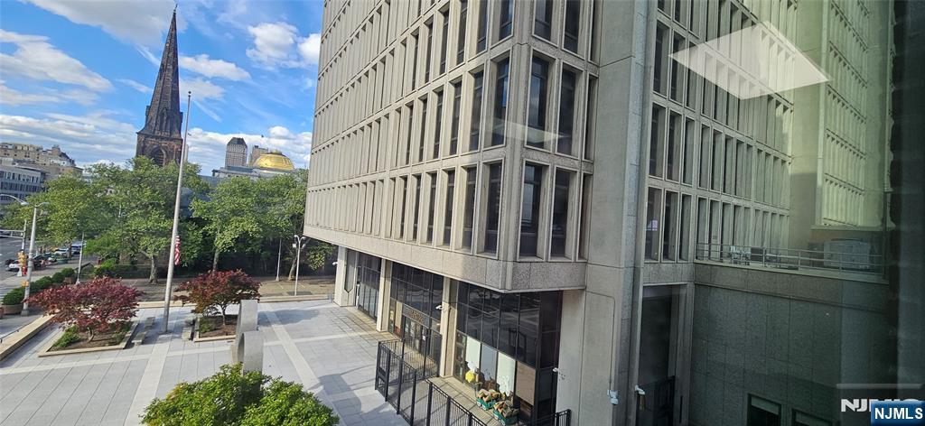 972 Broad Street Floor 3 Property Photo 25