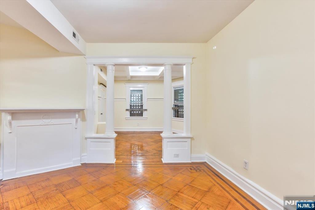 31-33 Voorhees Street Property Photo 7