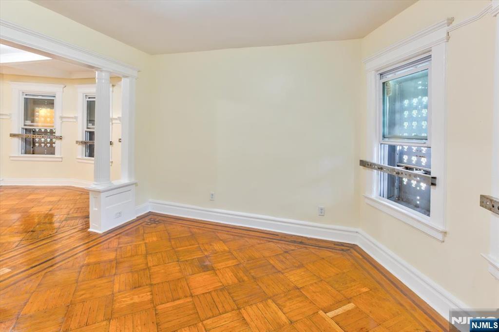 31-33 Voorhees Street Property Photo 10