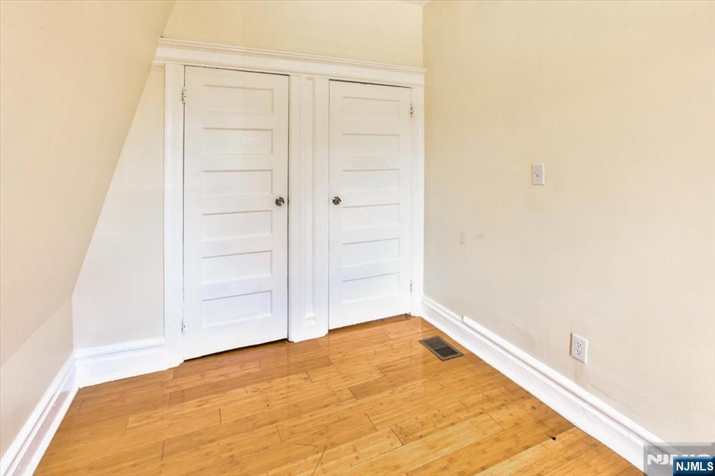 31-33 Voorhees Street Property Photo 37