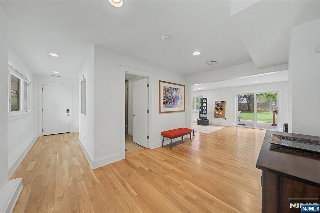 61 Center Street Property Photo 4
