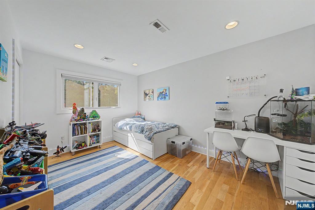 61 Center Street Property Photo 23