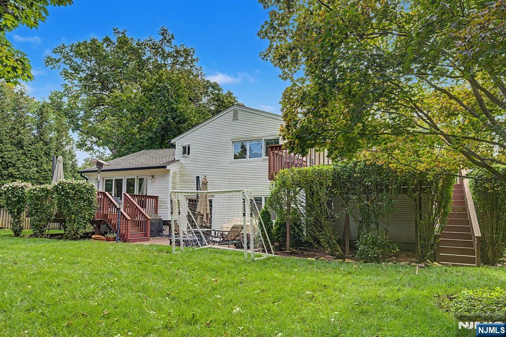 61 Center Street Property Photo 41