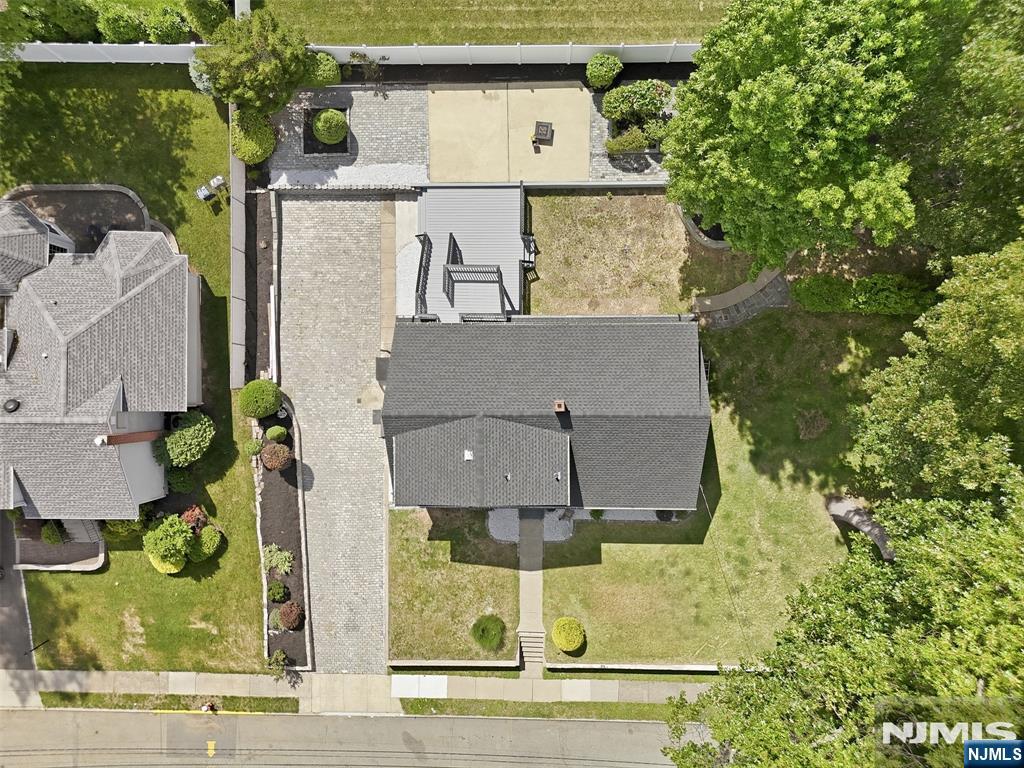768 Birch Avenue Property Photo 5