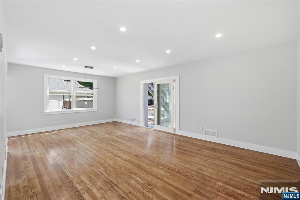 768 Birch Avenue Property Photo 13