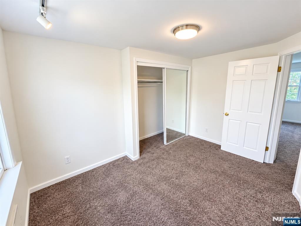 95 Union Avenue 2nd Fl Property Photo 6