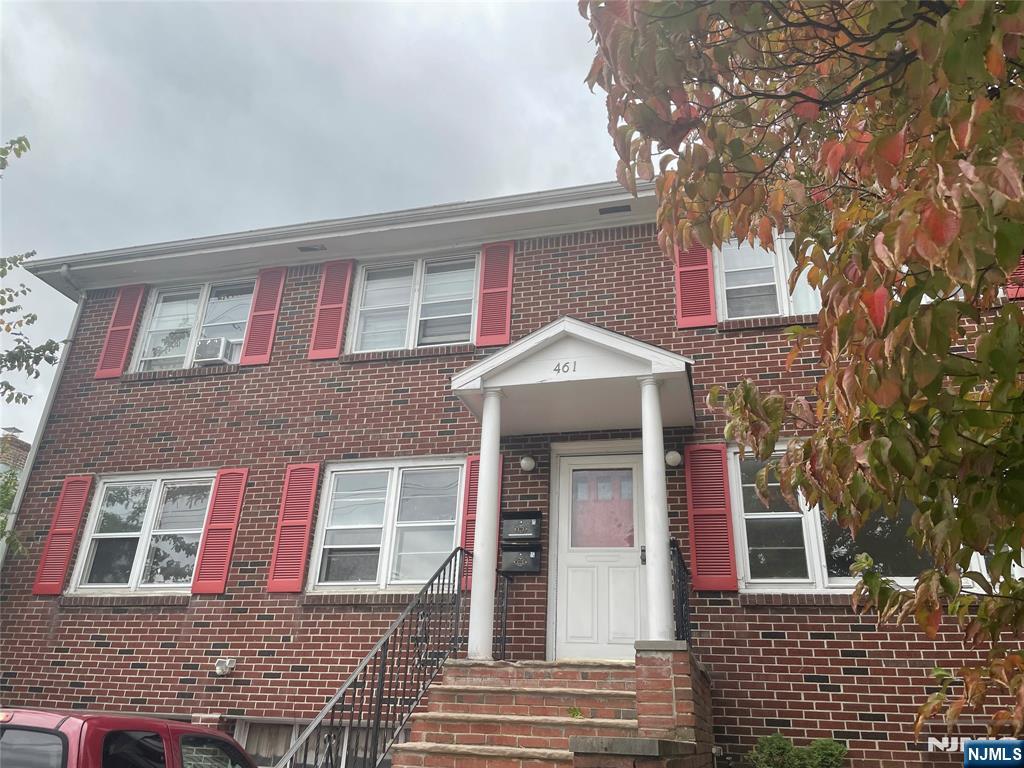 461-463 Boyden Avenue 1 Property Photo 1