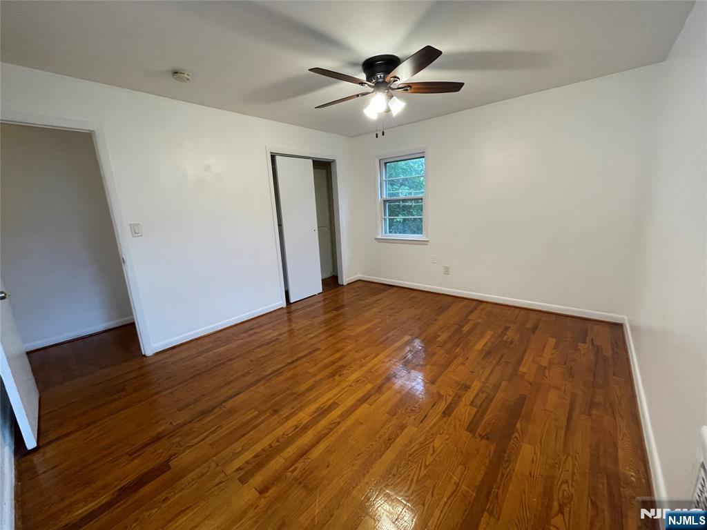461-463 Boyden Avenue 1 Property Photo 8