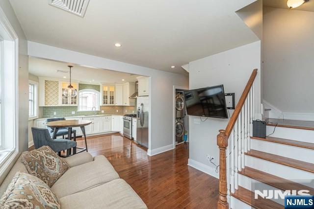 502 Franklin Avenue Property Photo 4