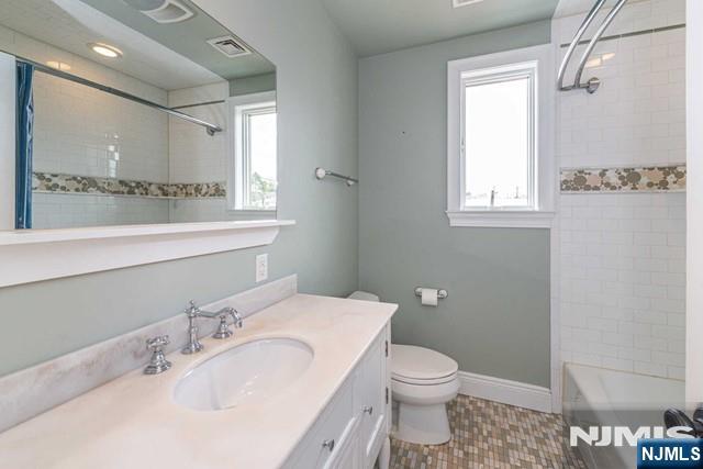 502 Franklin Avenue Property Photo 8