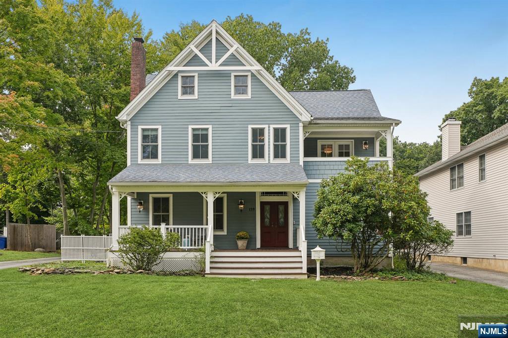 159 Center Avenue Property Photo 1
