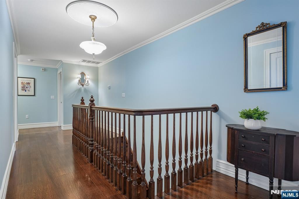 159 Center Avenue Property Photo 26