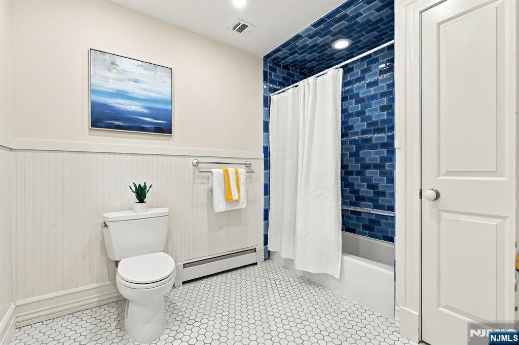 159 Center Avenue Property Photo 35