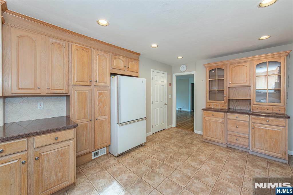 10 Fernwood Drive Property Photo 4